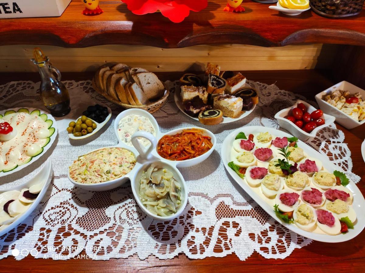Agroturystyka Pod Kolami Myczkowce Exterior foto